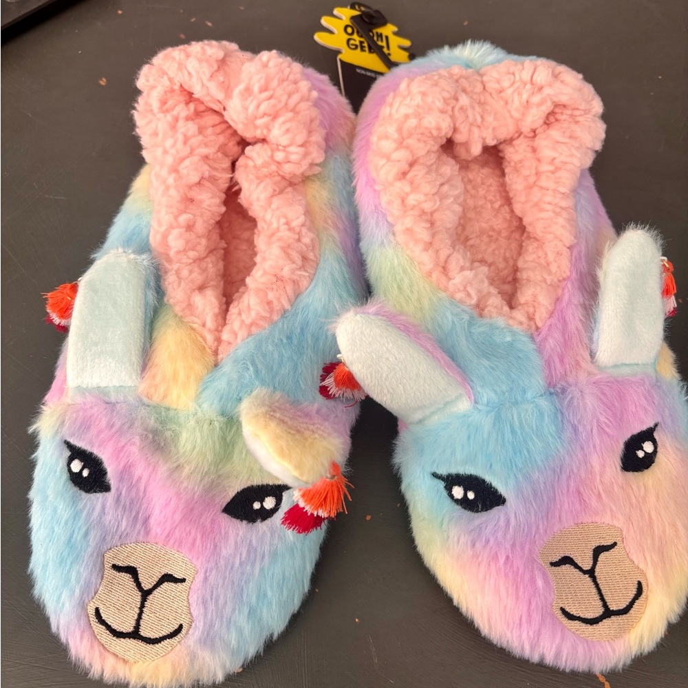 Cozy Llama Women's Slippers - Pink and Blue